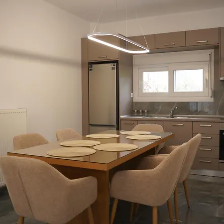 Marroni Retreat - Pool - - Gym * Skotina